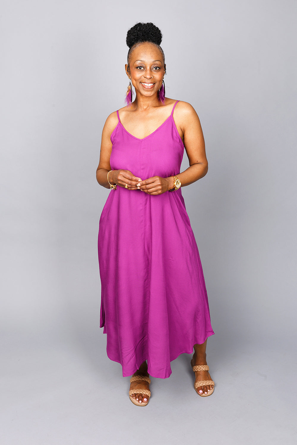 CAMI MIDI DRESS W/ SIDE POCKETS| PLUM