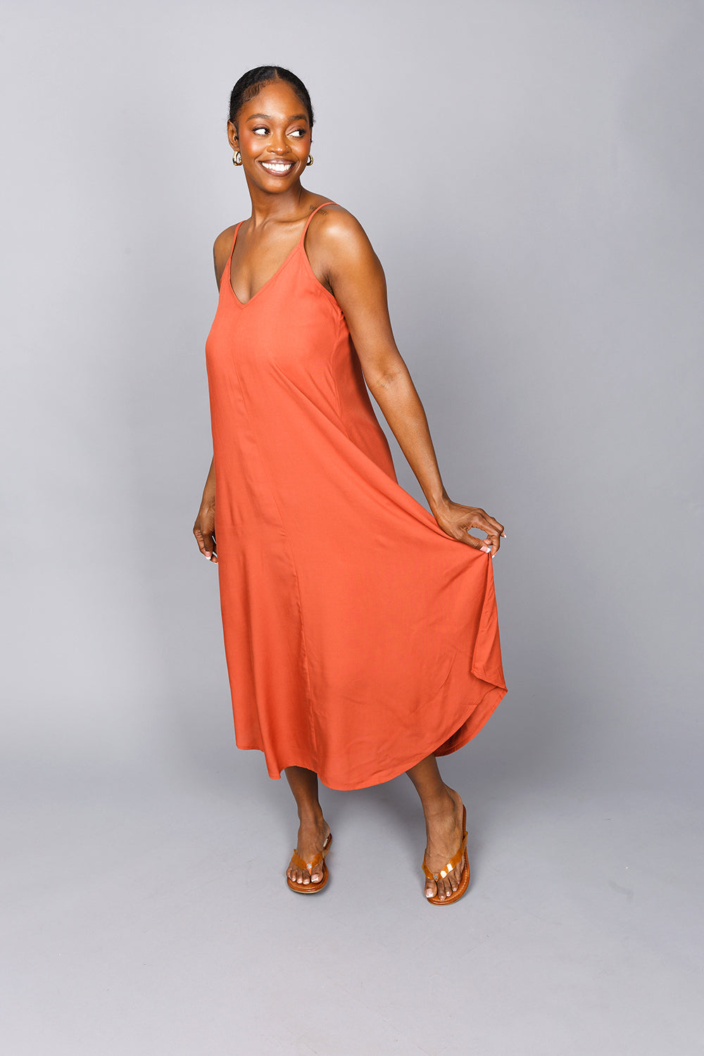 CAMI MIDI DRESS W/ SIDE POCKETS| RUST