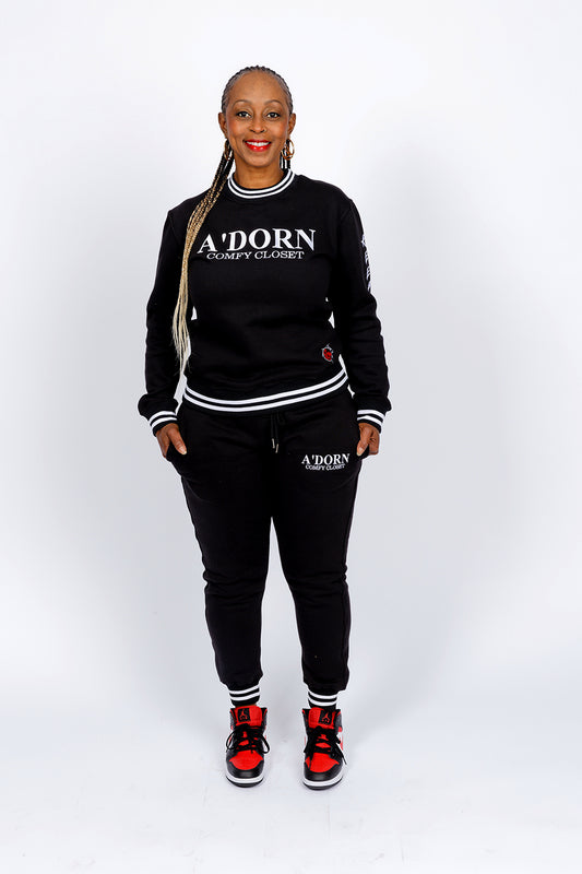 THE ASHLEY COLLECTION- WOMEN'S LUXURY SIGNATURE LOUNGEWEAR JOGGER SET